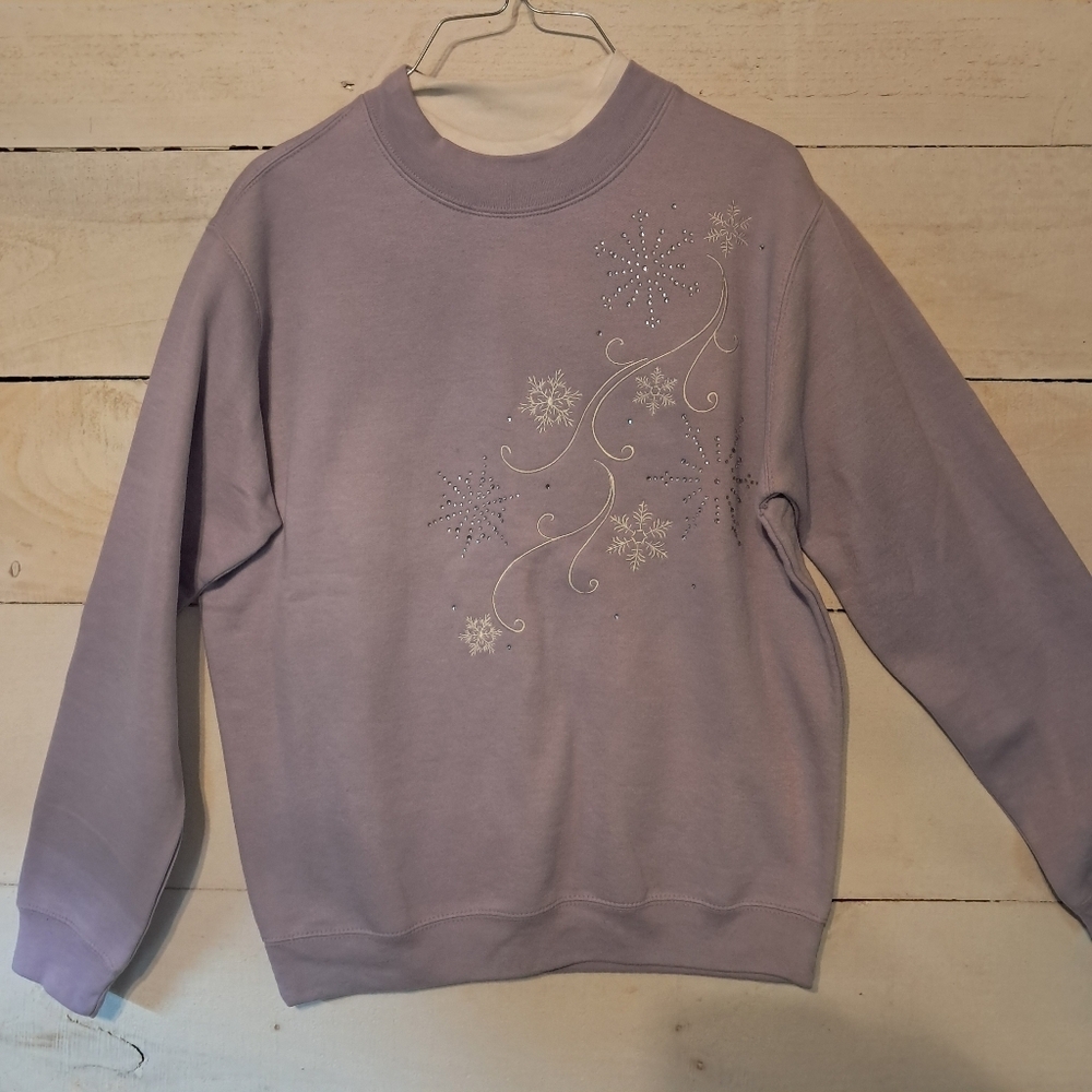 Sawyer Creek Womans Purple Grandma Sweater Winter Snowflake Size Medium